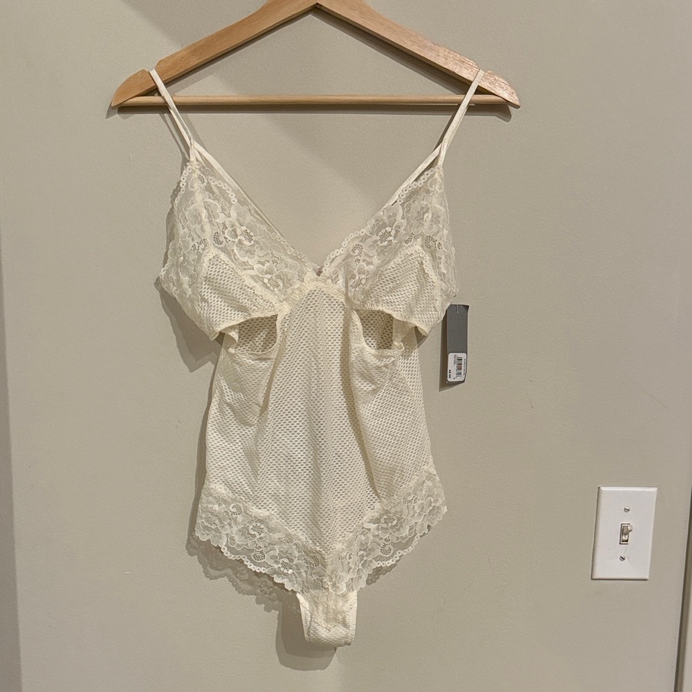 Nordstrom Ivory Lace Lingerie Bodysuit